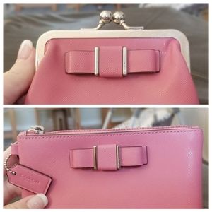 🔴SOLD🔴Coach Saffiano Wristlet and Coin Purse